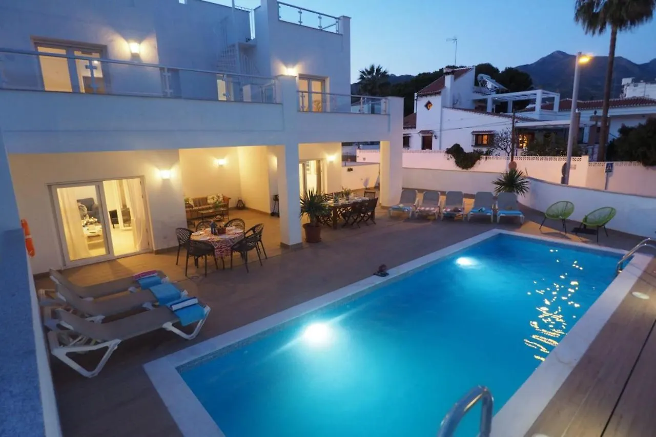 Nerja Paradise Rentals - Villa Catalina